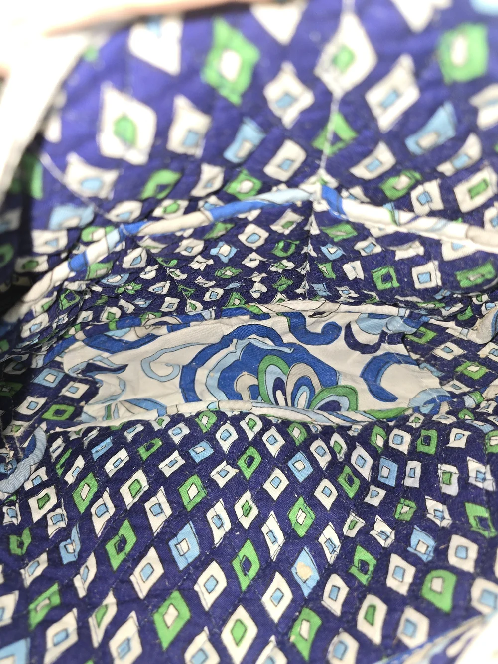 Vera Bradley Mediterranean White quilted cotton hobo bag